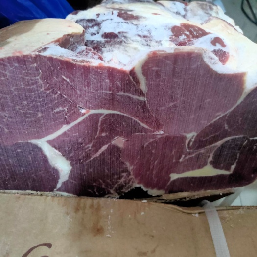 济南牛肉类  新鲜冷冻瘦牛前牛后，大块牛肉，90%瘦肉率
