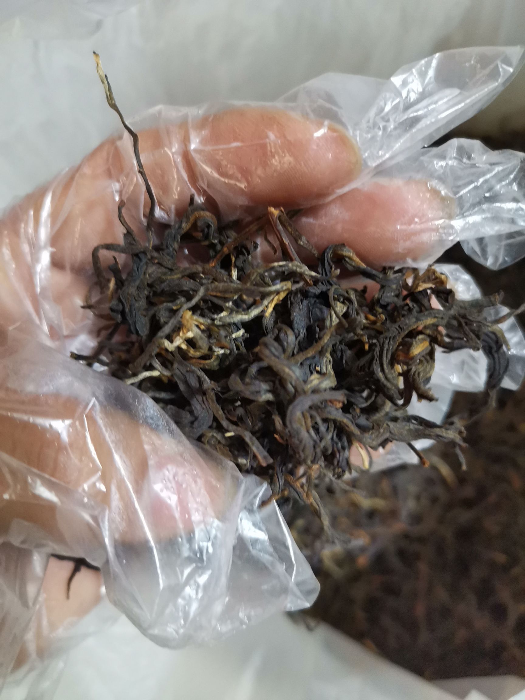 英德英红九号红茶，味道清香，耐泡，送礼佳品选择