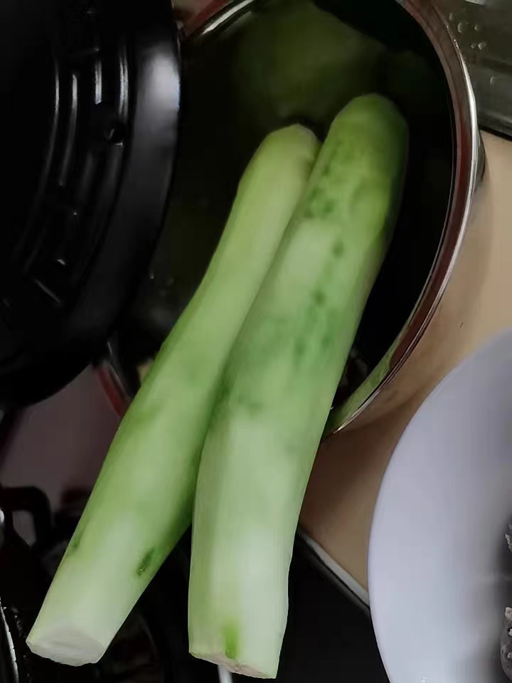  广东湛江精品丝瓜！又甜又脆！