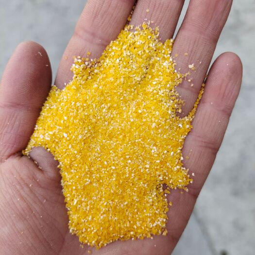 中牟县玉米糁  中糁 细糁 膨化糁 玉米仁 玉米面现货