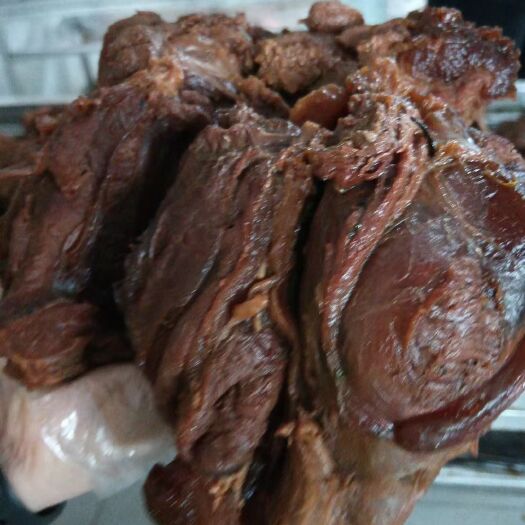 宁津县酱香牛腱子  酱香牛肉   牛腱子   熟牛腱子   新鲜
