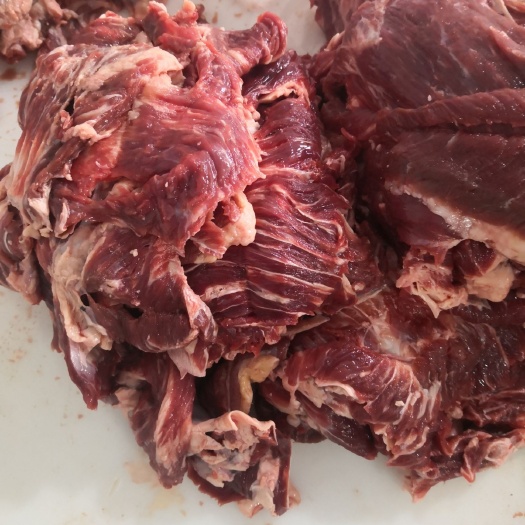 阳信县牛骨  厂家直销纯干牛碎肉碎牛肉，做肉馅、炖肉、炒菜