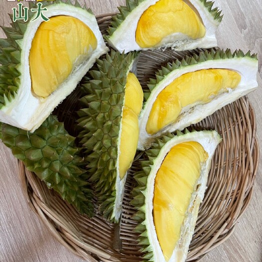 南宁 百果搬运工 4 月15 日空运至深圳的榴莲已经到达深圳宝安