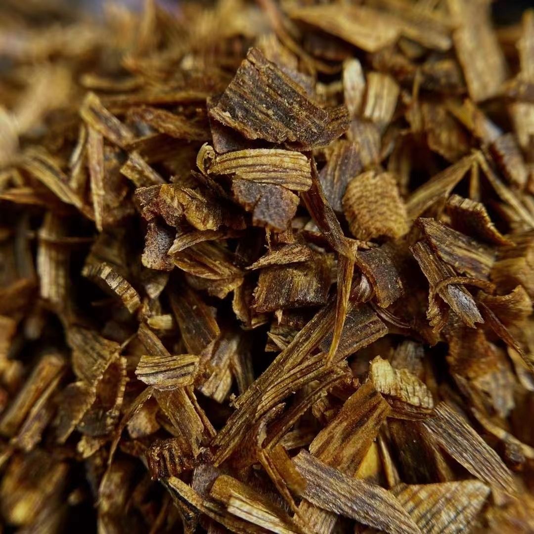 沉香  上炉熏味道超好，也便可以煮水、泡茶，泡酒