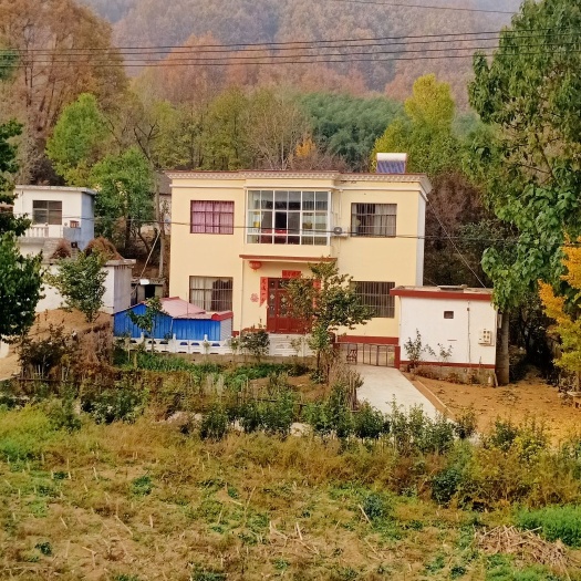 栾川县宅基地  房屋出售。