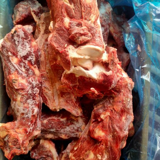 济南牛脊骨   国产满肉牛脖骨段