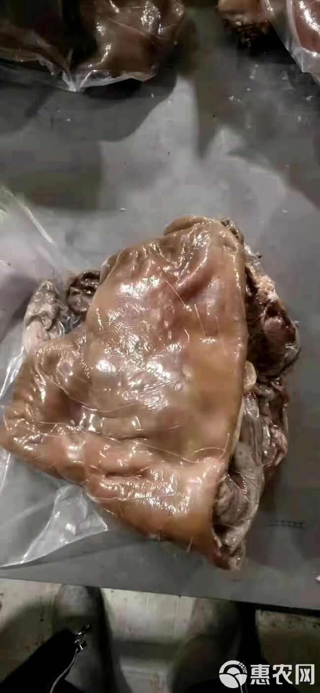 羊腿肉  带皮熟山羊肉