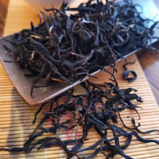 金秀县滇红工夫  广西金秀大瑶山深山海拔野 生古树红茶