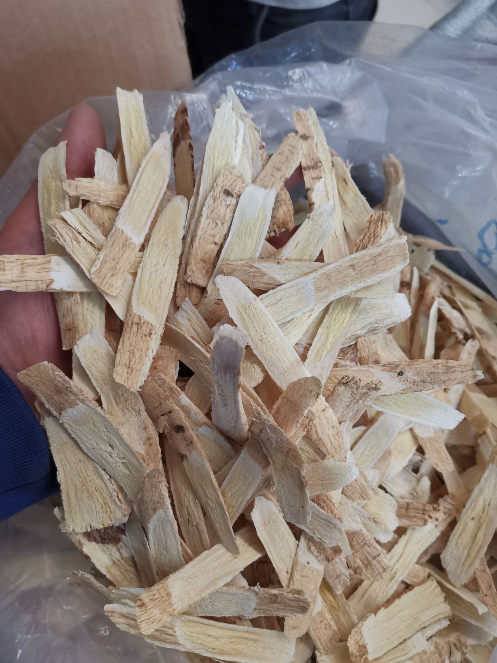  甘肃省岷县手工黄芪压片   种植农户  农产品批发零售