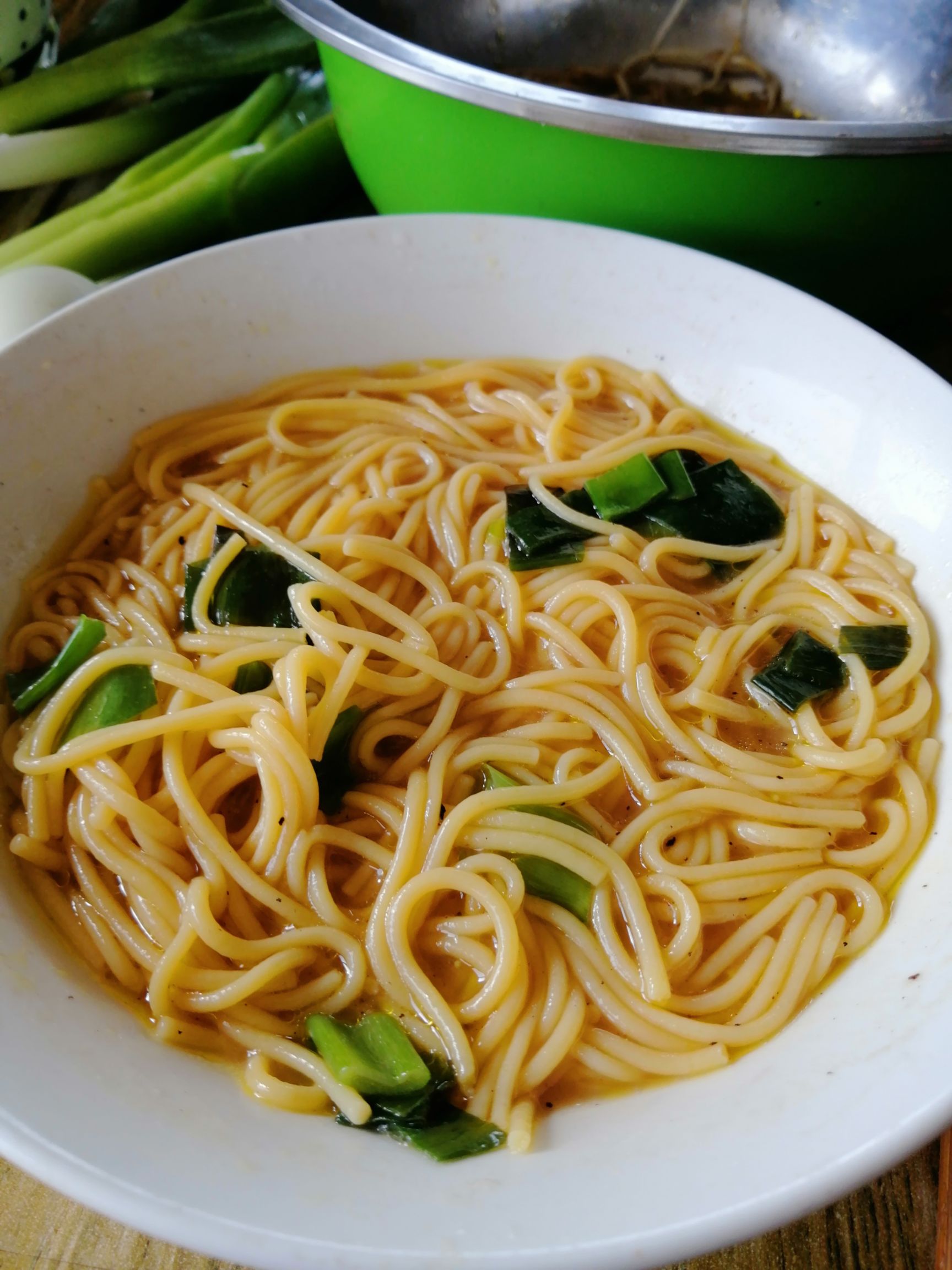 自己家生产的玉米面条，吃粗粮更健康。