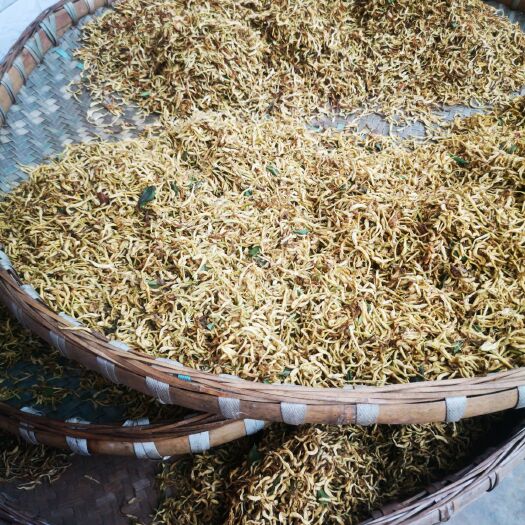 筠连县金银花晒货花蕾一级绿色花茶干透无霉无硫 香味浓郁