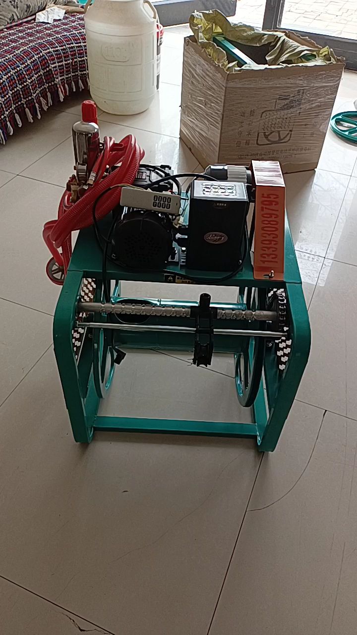 48v双电机带排管打药机，双遥控，双控制器，3把枪！