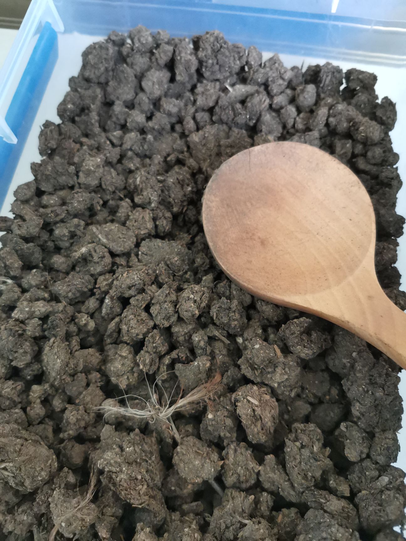 稻壳鸡粪  鸡粪  稻壳鸡粪