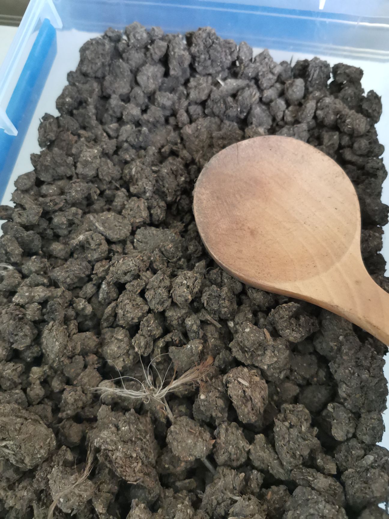 稻壳鸡粪  鸡粪  稻壳鸡粪