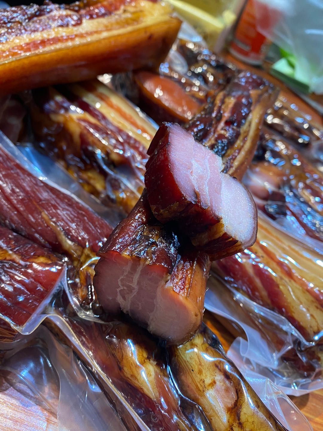 腌肉  烟熏肉