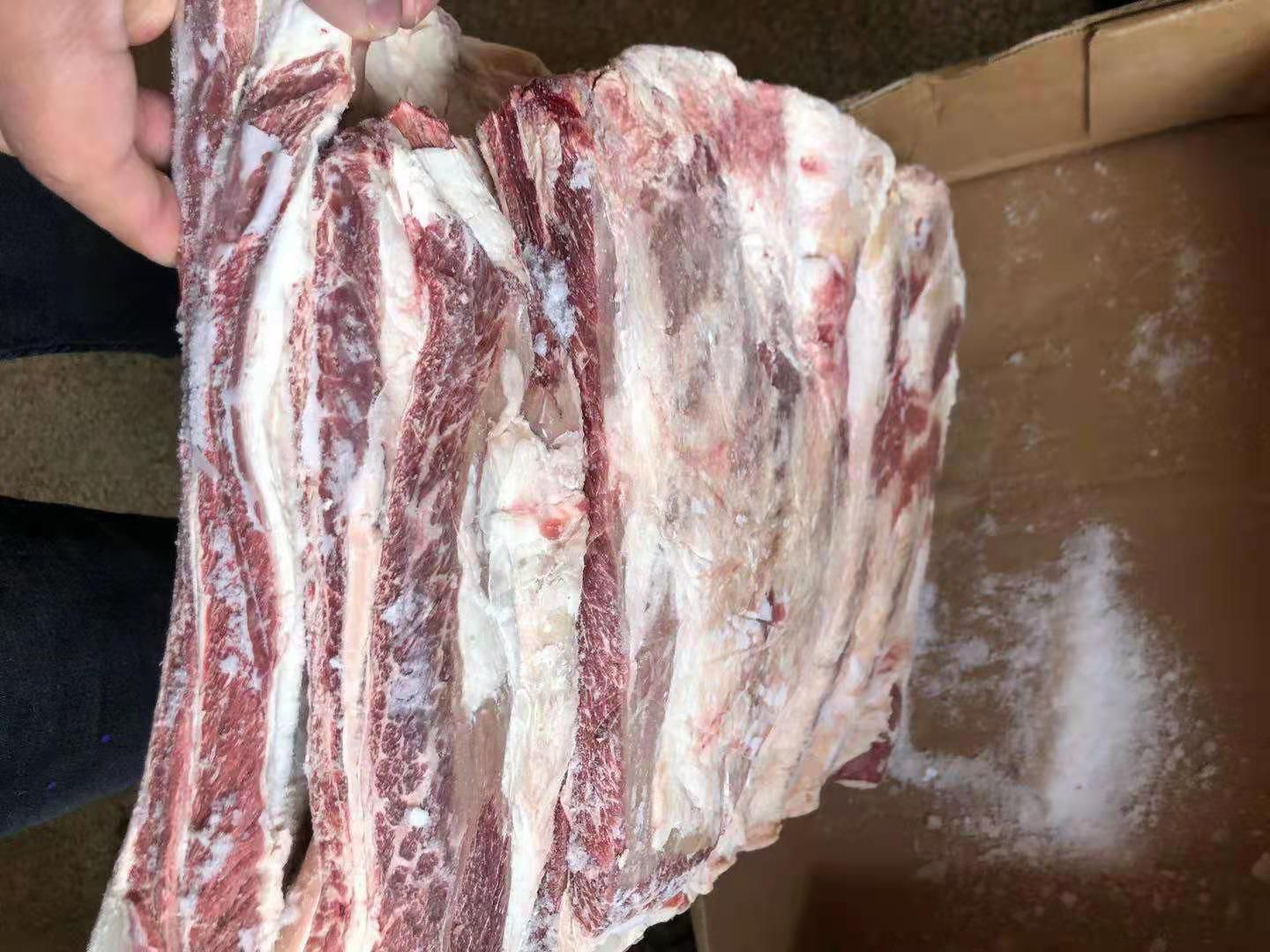 牛肋排 