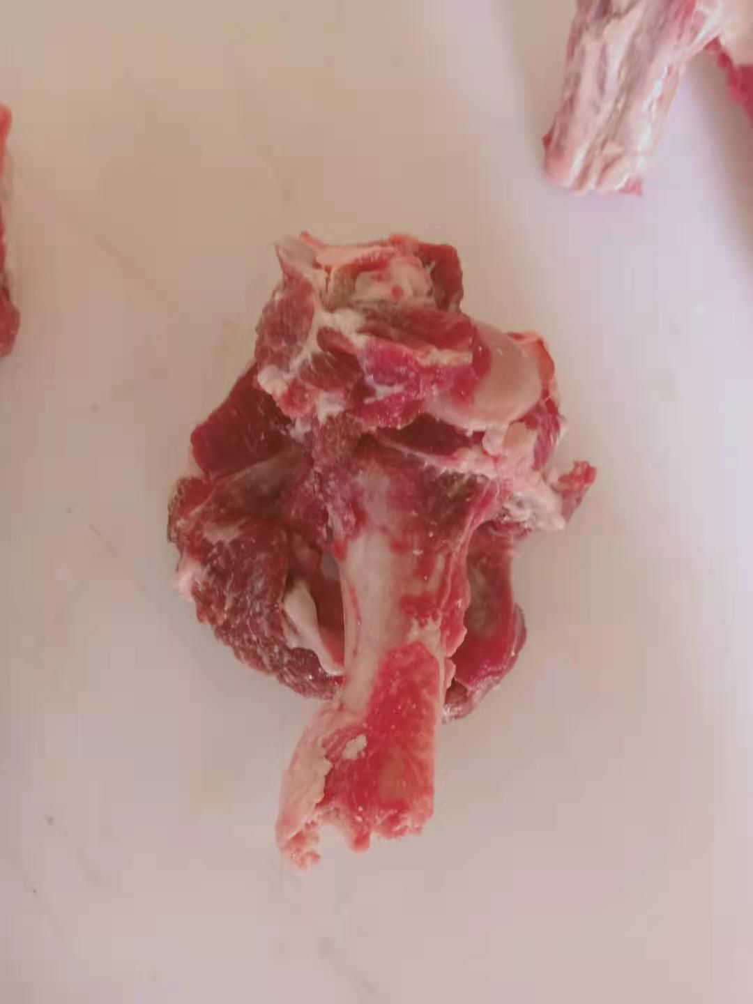 羊骨  羊棒骨 满肉的后腿骨