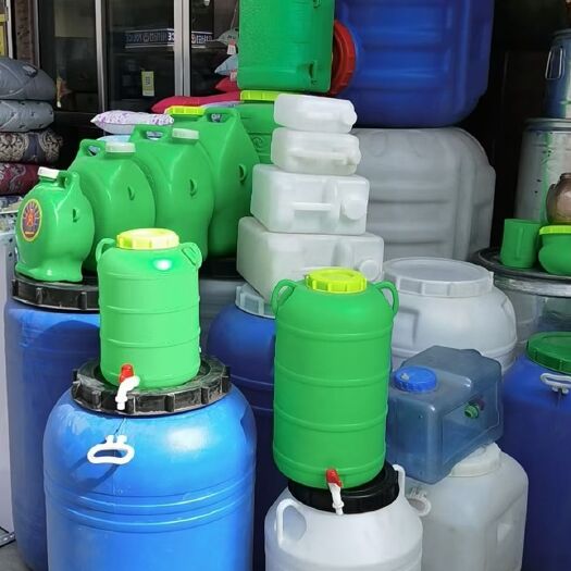 兰州桶  各种塑料容器