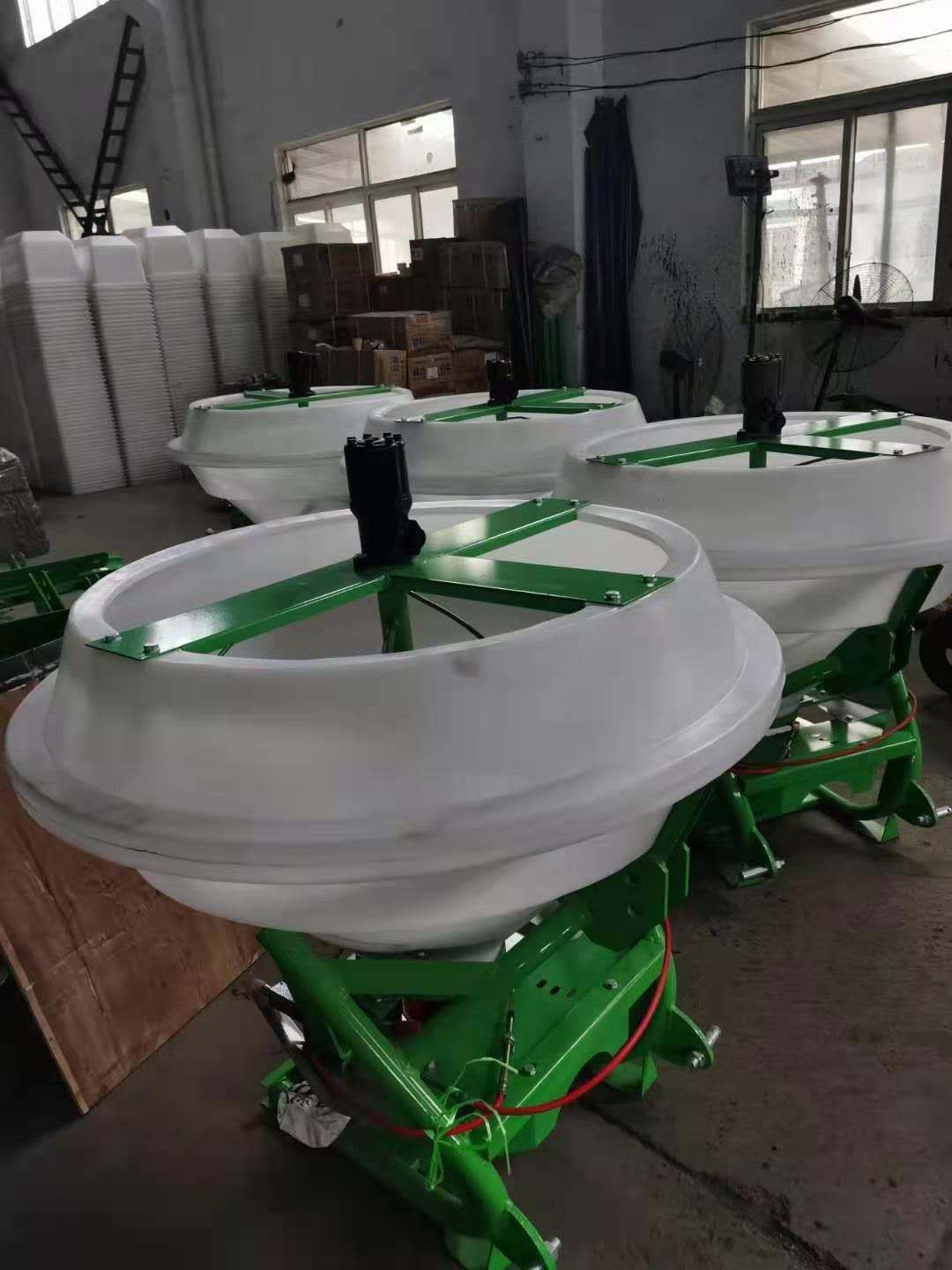 施肥器 颗粒有机肥拌肥撒肥机