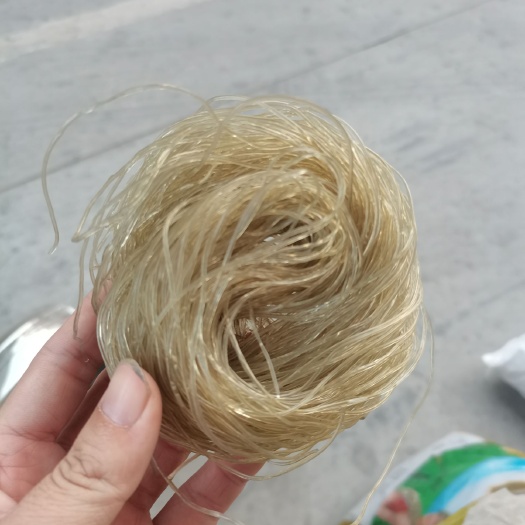 中牟县红薯豌豆粉圈圈粉丝商用花甲粉丝煲汤鸭血粉丝砂砂锅米线圆圈粉