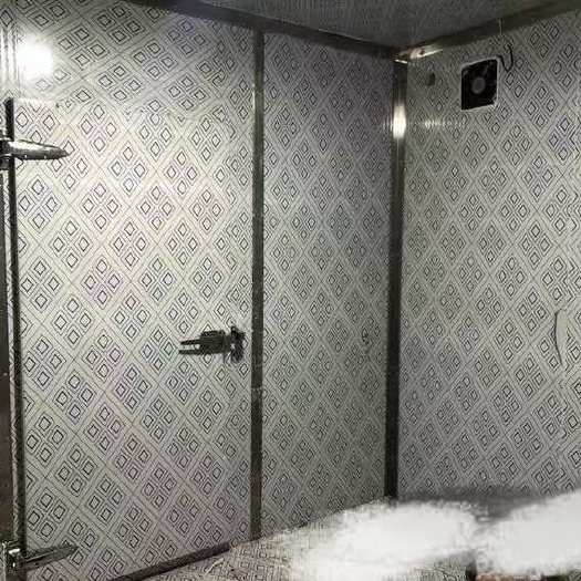 常州冷藏设备  小型双温库一台用了几个月现在不用了需要的联系