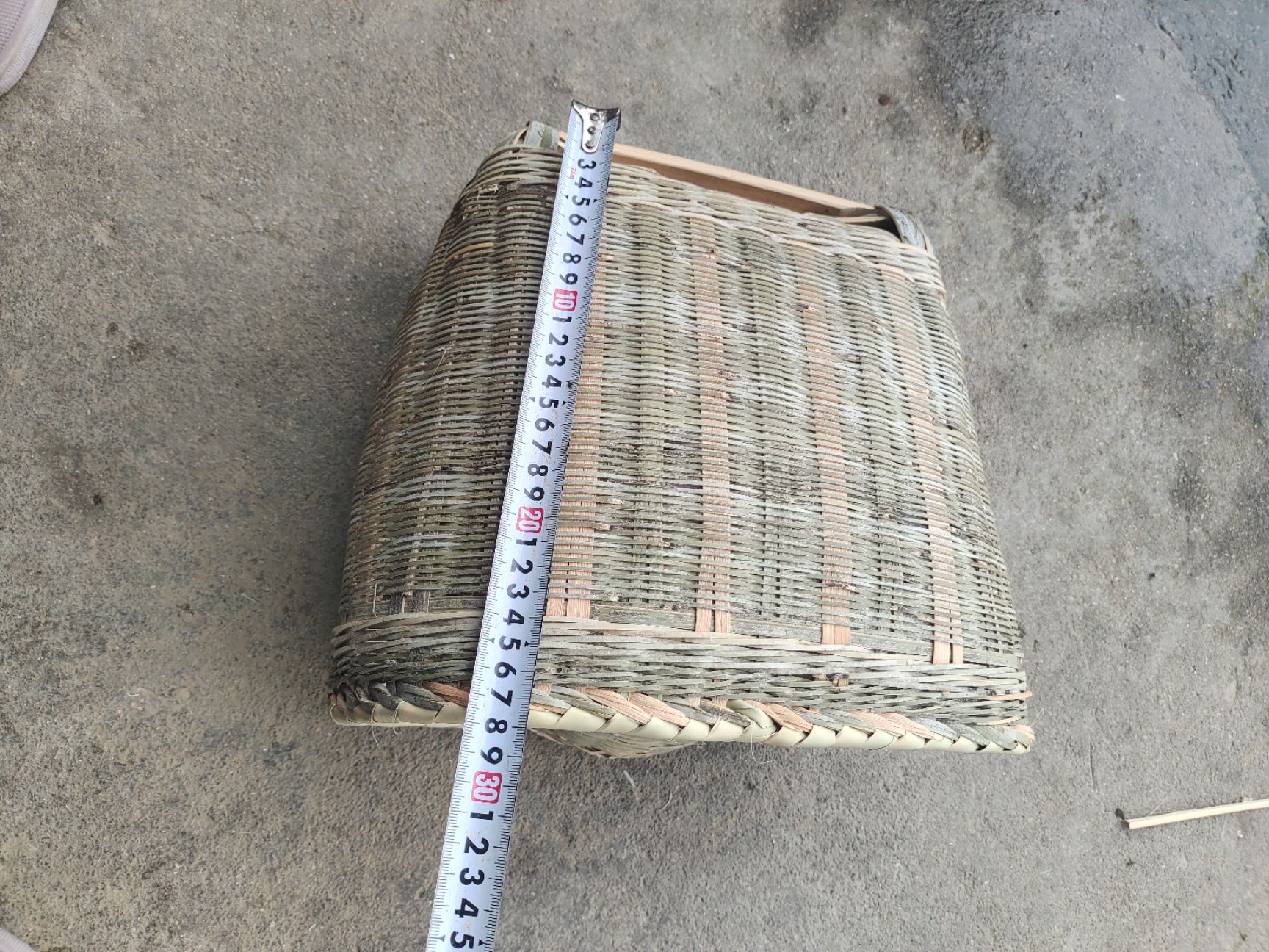 竹篮  手工编制小背篓
