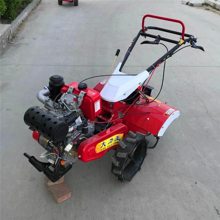  水旱两用四驱微耕机低油耗柴油微耕机转向灵活开沟回填机