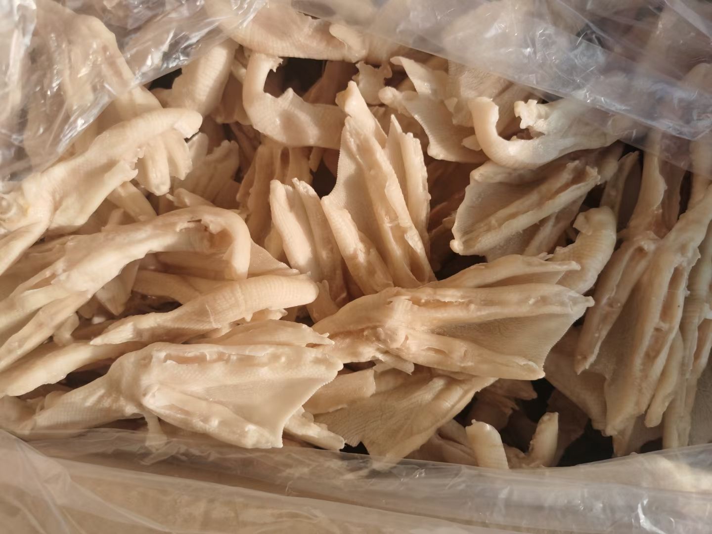 无骨鸭掌，纯干货，一件重十斤，此价格为零售价格量大从优！