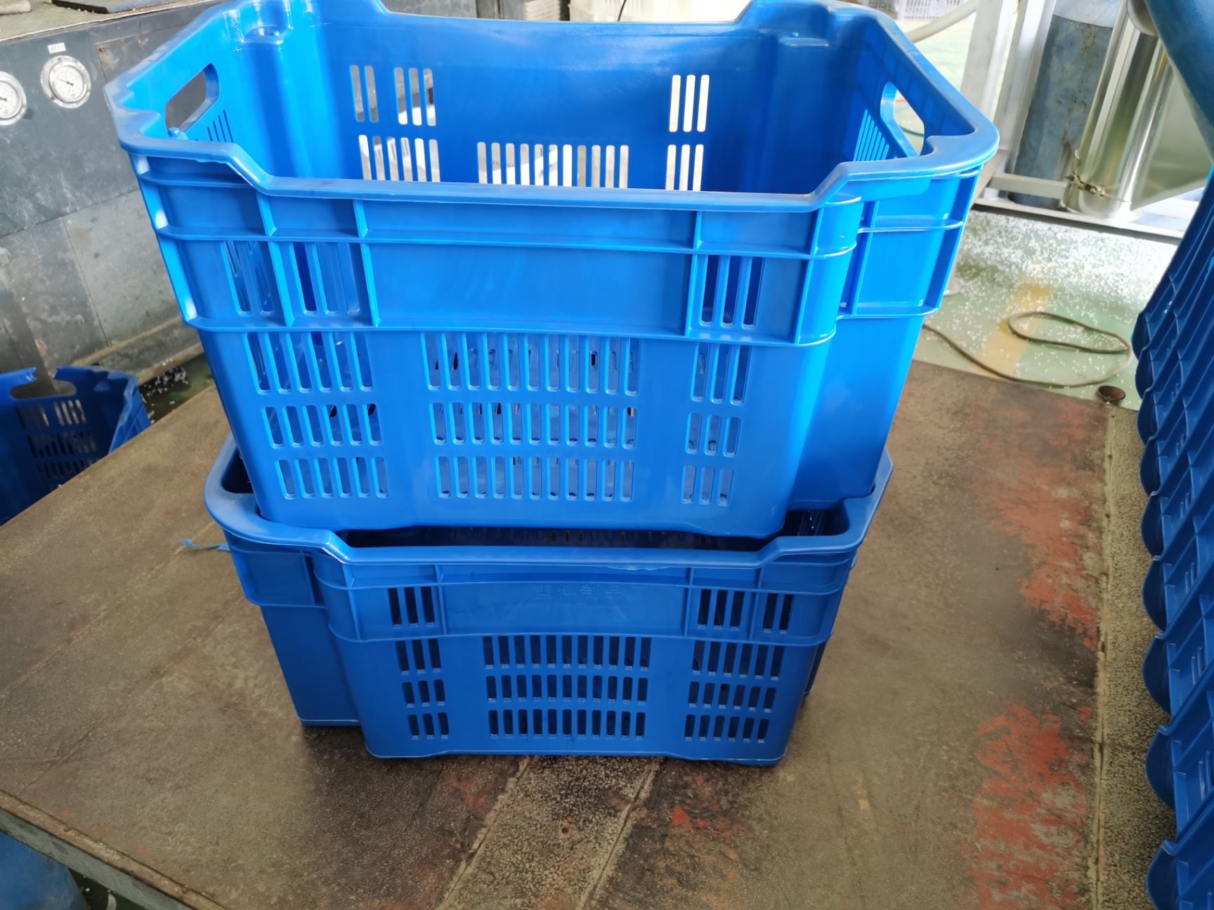 塑料筐  茄子筐黄瓜周转筐，厂家现货直销，10年老厂，包装一
