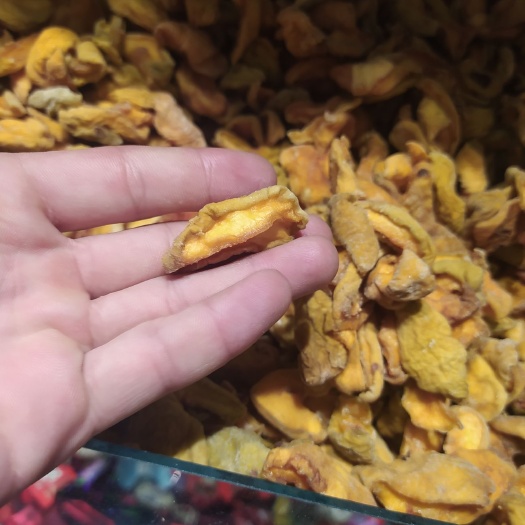 阿克陶县杨桃干 桃子干，黄桃大果，特级果干 ，欢迎下单 ，