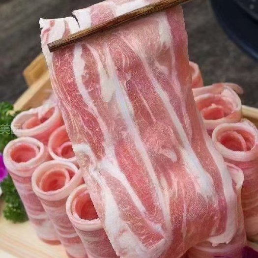 乌鲁木齐 火锅羔羊纯脖肉高钙羊肉卷，到新货，两道脆骨，口感稚嫩火锅精品