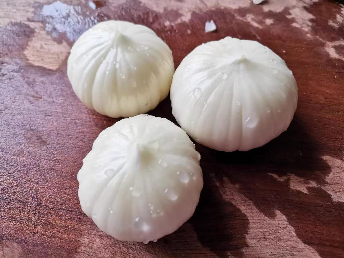  云南大理紫皮独头蒜干蒜
