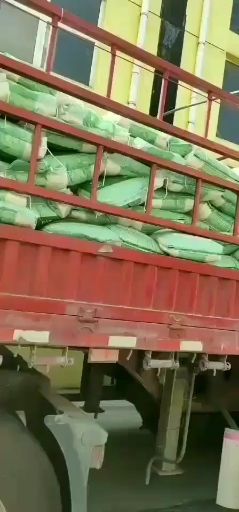  长期大量供应国内国外优质碎米白米无黄无味色泽一致价格优惠！