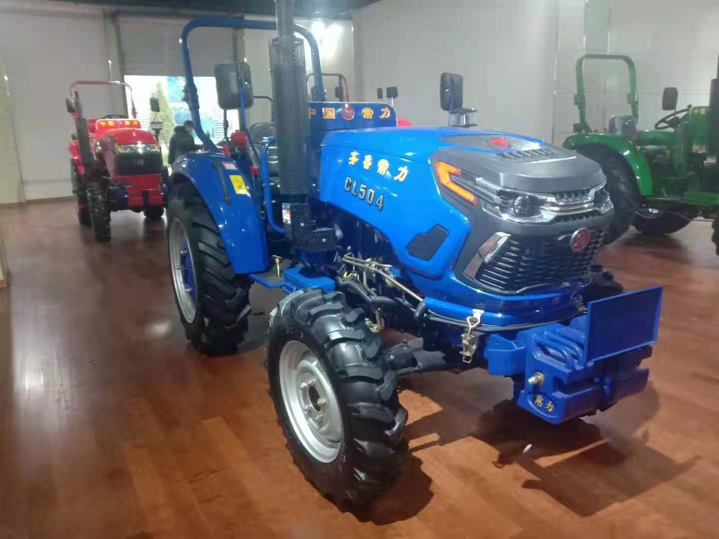 轮式拖拉机 力王504，多路阀