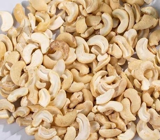 南京精选盐焗腰果1斤1包微带皮腰果碎熟半片半边烘焙零食炭烧