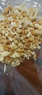 正定县超级牛的油渣，脂肪45。灰分3。蛋白5。水分10以内