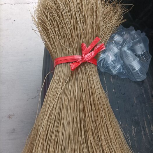 汝州市木薯粉条  亚通淀粉制品有限公司：散粉条，扁（宽）粉条，粉条各种规格包装