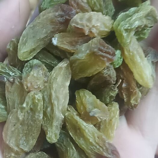 英吉沙县绿葡萄干 绿宝石葡萄干