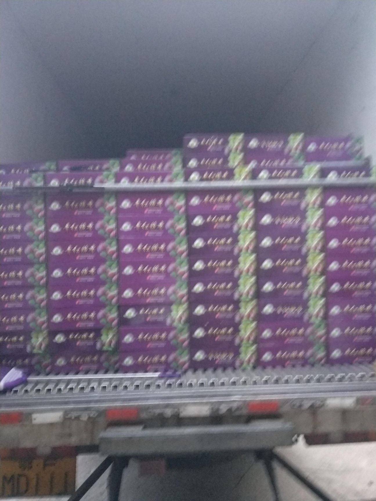 五月脆李  五月脆已开始上市，接各个渠道，供应全国