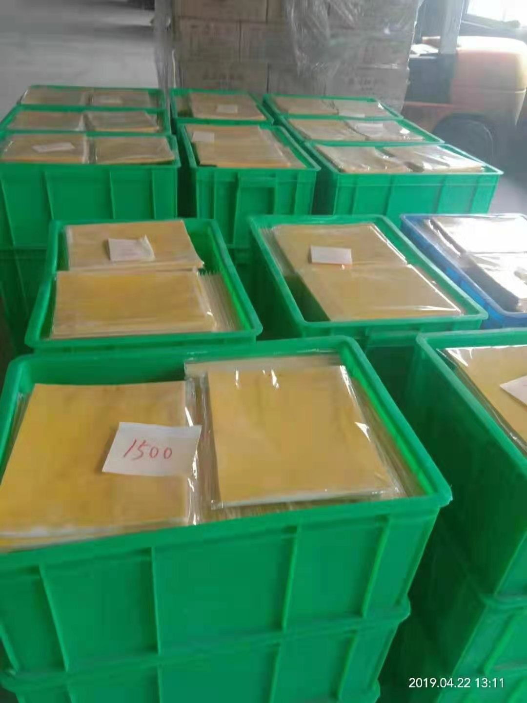 双面粘虫板诱虫板黄色蓝板灭小黑飞杀粘板蓟马大棚果园针蜂诱捕器