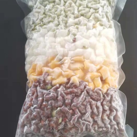 永城市多彩粗粮，含新鲜青麦仁，黑麦仁，水果玉米，粘玉米！