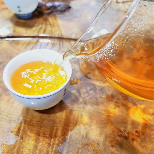 云南滇红 毛峰红茶 凤庆滇红  蜜香金芽 一芽一叶精品红茶