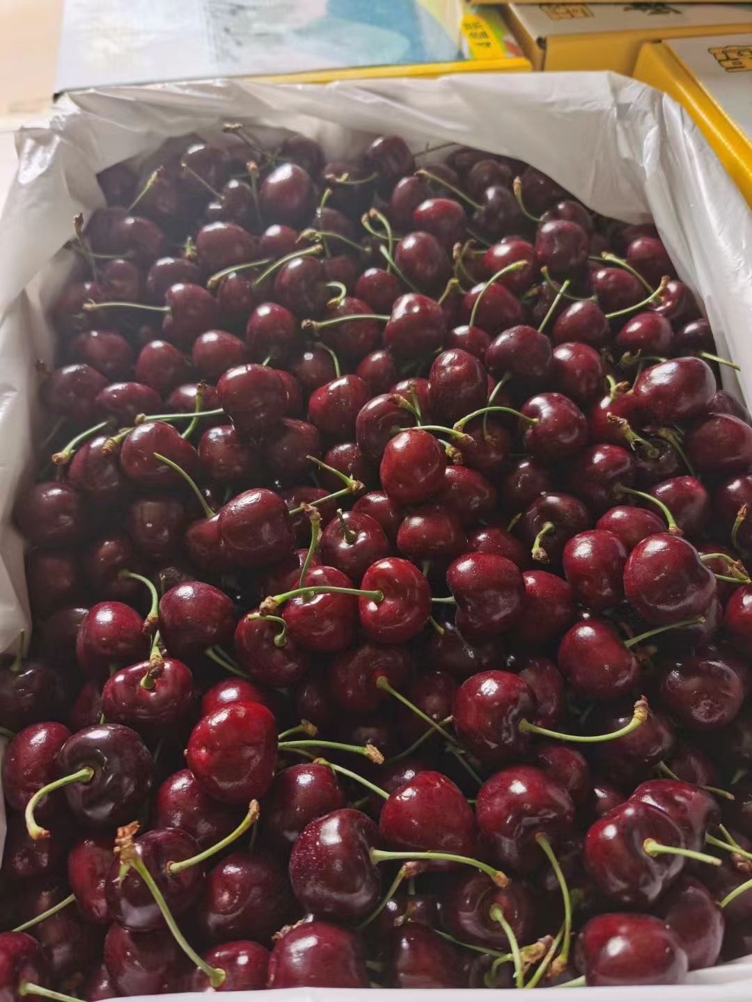 拉宾斯樱桃  美国车厘子，有需要的可以联系我，货好质量保证