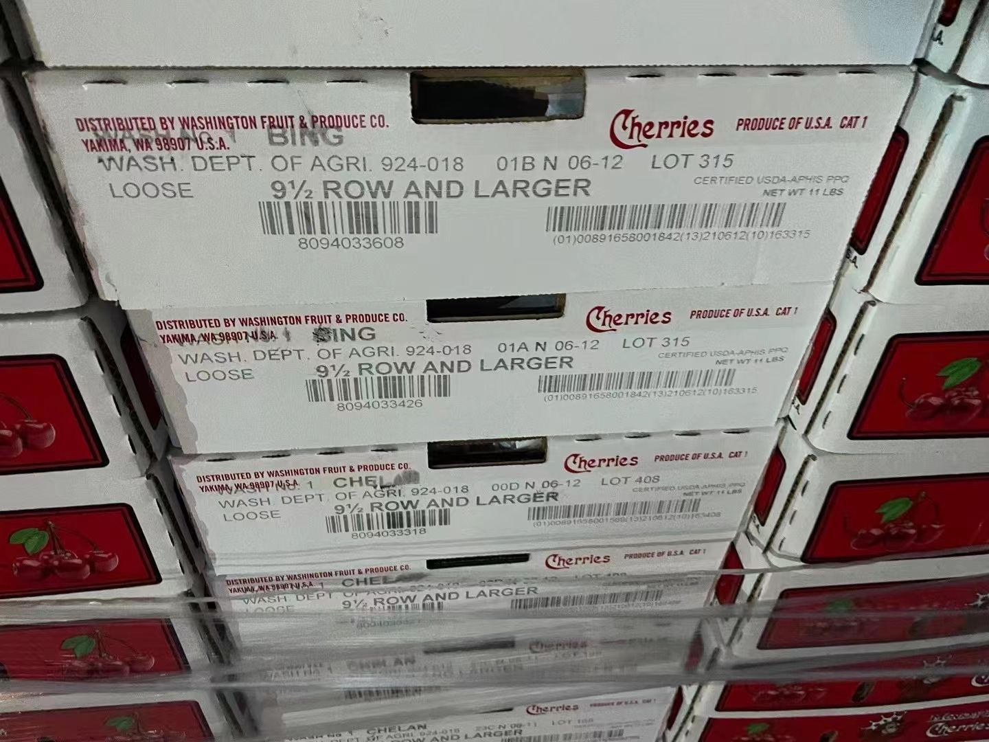 黑珍珠樱桃  美国车厘子，有需要的抓紧联系我们，价格便宜