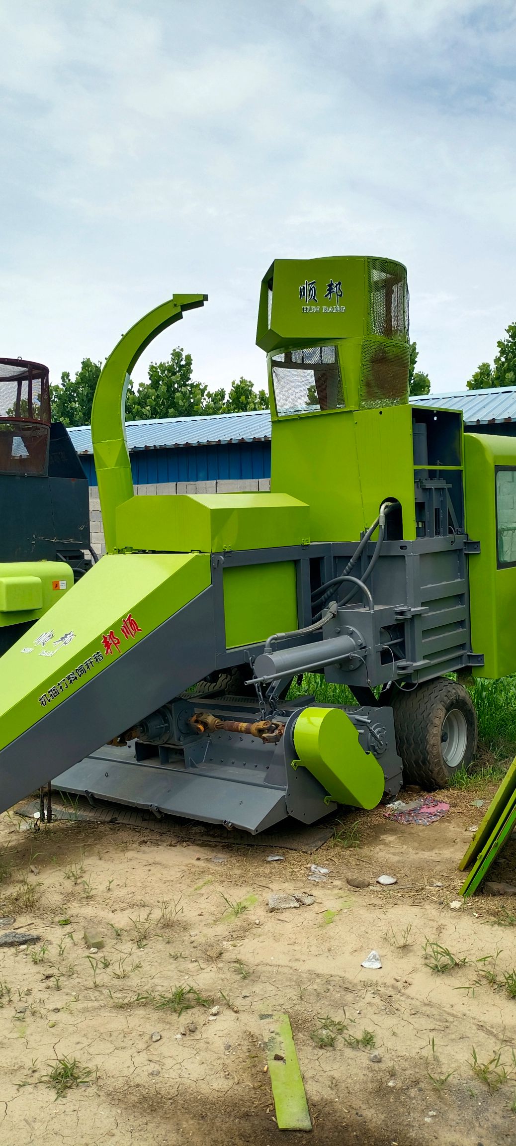 捡拾打捆机 顺邦打捆机，粉碎柔丝除尘一次成形，打出干净卫生的牛羊草料！