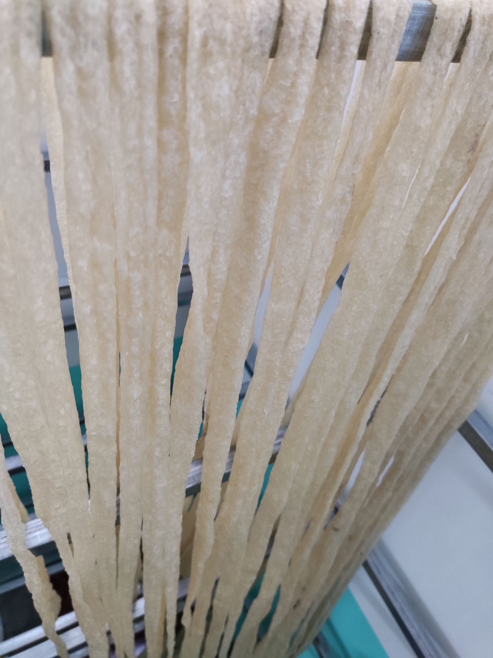 牛筋面  陕西干牛筋挂面商用批发