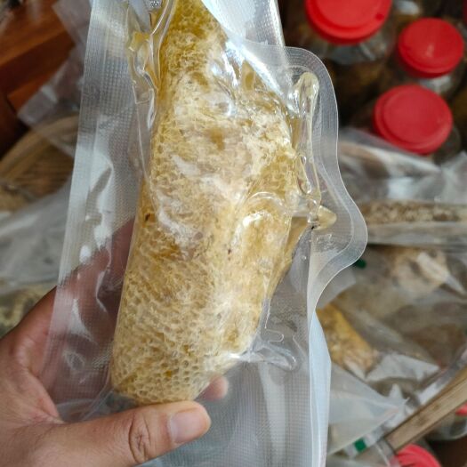 勐海县百花蜜 树挂蜜