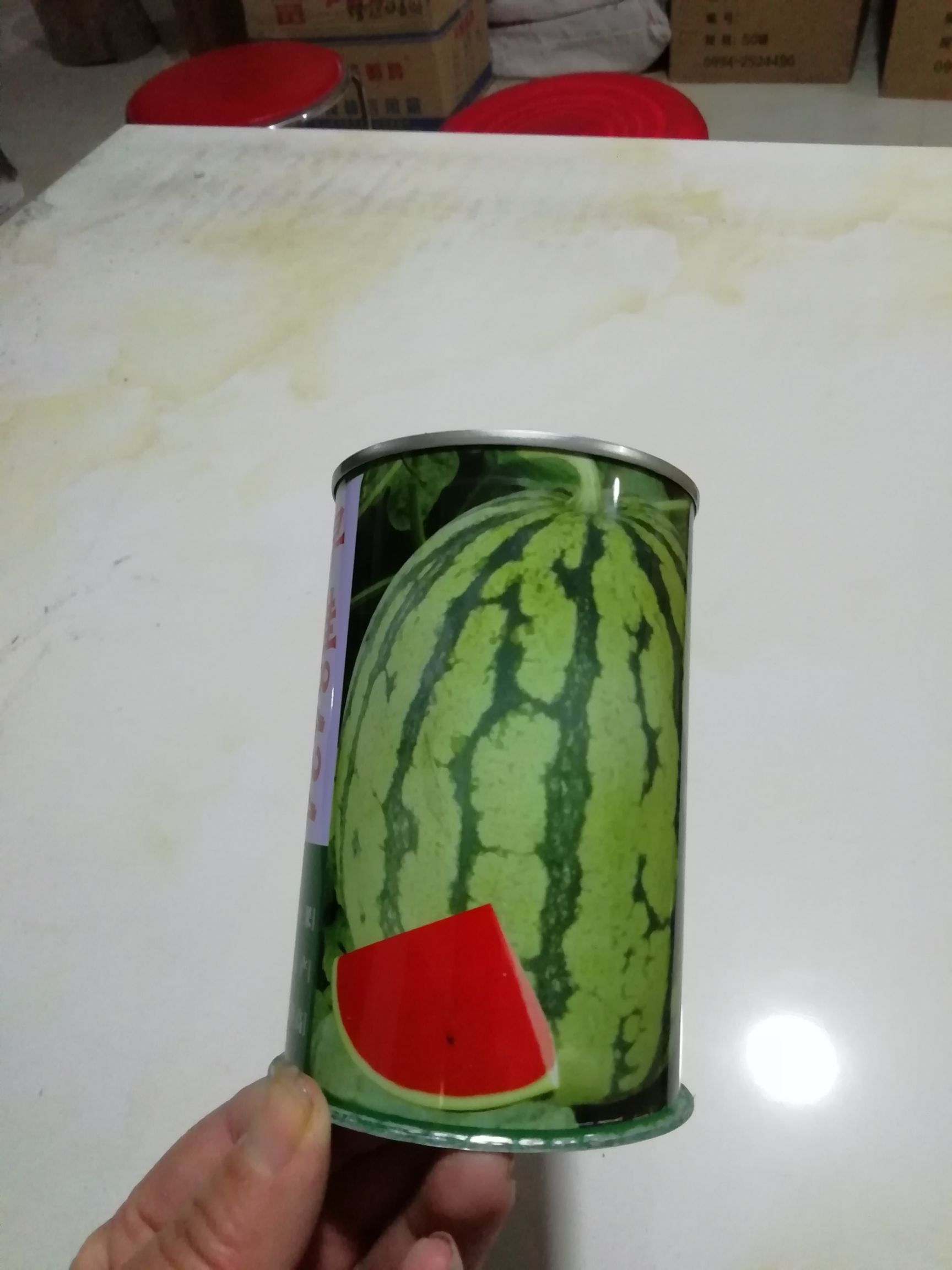 早佳8424西瓜种子，瓢色大红，多汁，口感好，品质好