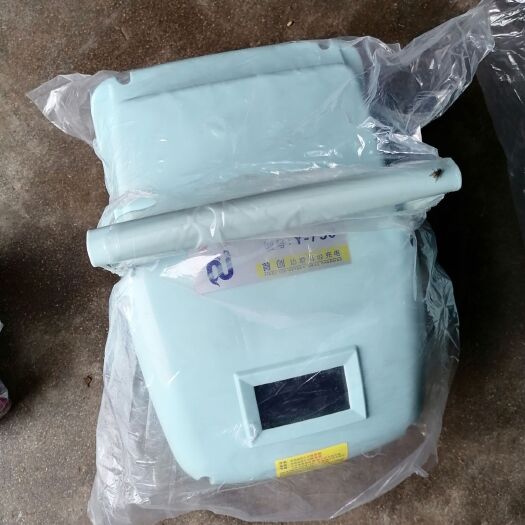 日照塑料筐  充氧机有各种型号的
带电瓶和显示屏