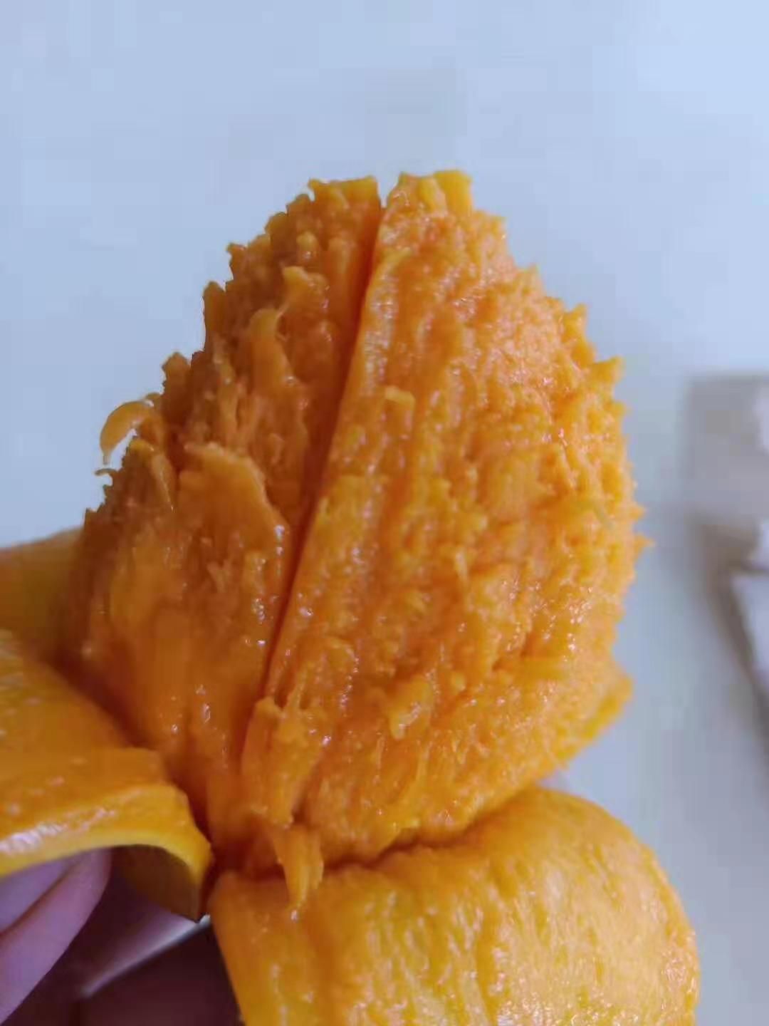 台农芒  广西百色大台芒，果型方正，大小均匀，有需要的抓紧联系我